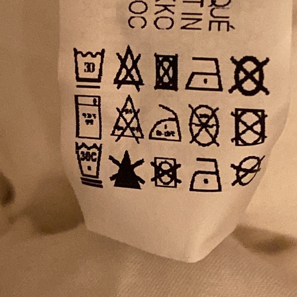 NWT. Zara White Cutwork Embroidery Midi Dress with V-neckline. Size S. - Picture 9 of 9